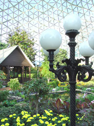 design of early lampposts