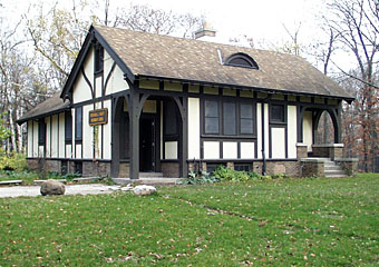 Grant Park Wulff Lodge