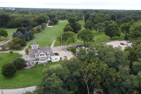 Grant Park Golf Clubhouse, formerly, an 1892 farmhouse